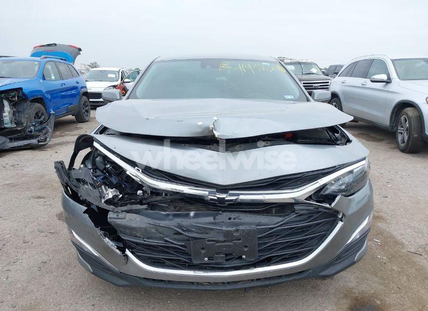 Photo 12 of 2023 Chevrolet Malibu FWD RS (VIN 1G1ZG5ST5PF193642)