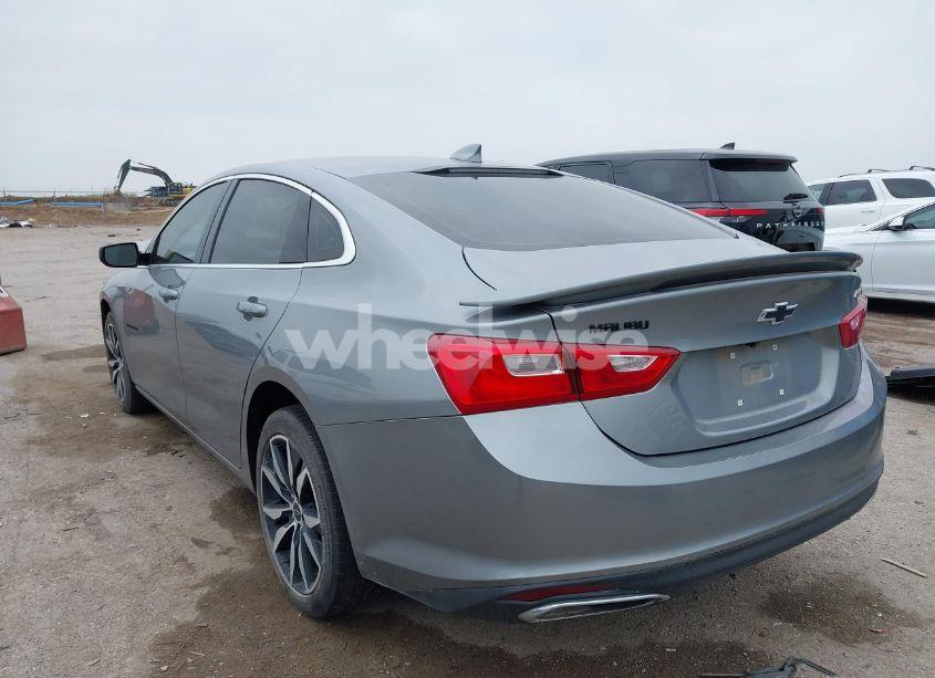 Photo 3 of 2023 Chevrolet Malibu FWD RS (VIN 1G1ZG5ST5PF193642)
