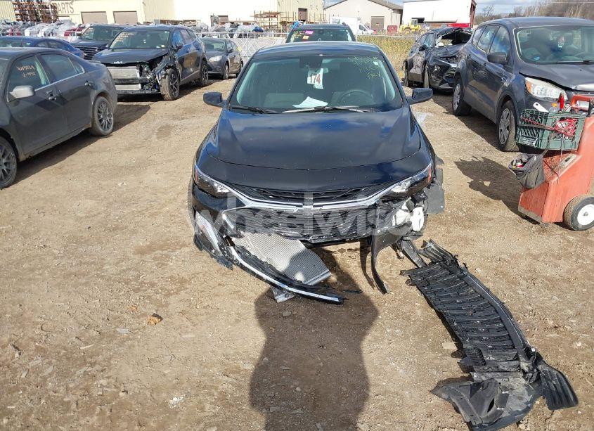 Photo 6 of 2024 Chevrolet Malibu FWD RS (VIN 1G1ZG5ST5RF144279)