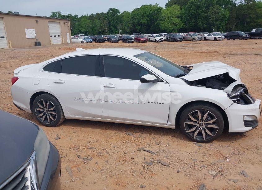 Photo 13 of 2020 Chevrolet Malibu FWD RS (VIN 1G1ZG5ST6LF122332)