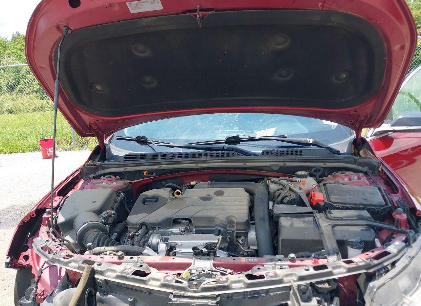 Photo 10 of 2020 Chevrolet Malibu FWD RS (VIN 1G1ZG5ST6LF136232)