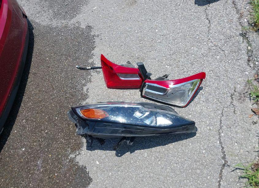 Photo 12 of 2020 Chevrolet Malibu FWD RS (VIN 1G1ZG5ST6LF136232)