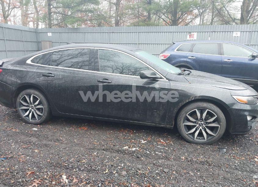 Photo 13 of 2020 Chevrolet Malibu FWD RS (VIN 1G1ZG5ST6LF137882)