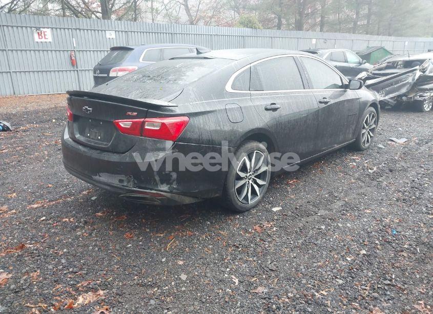 Photo 4 of 2020 Chevrolet Malibu FWD RS (VIN 1G1ZG5ST6LF137882)
