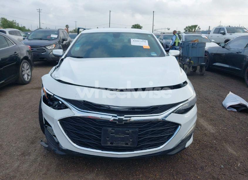 Photo 12 of 2020 Chevrolet Malibu FWD RS (VIN 1G1ZG5ST6LF140667)