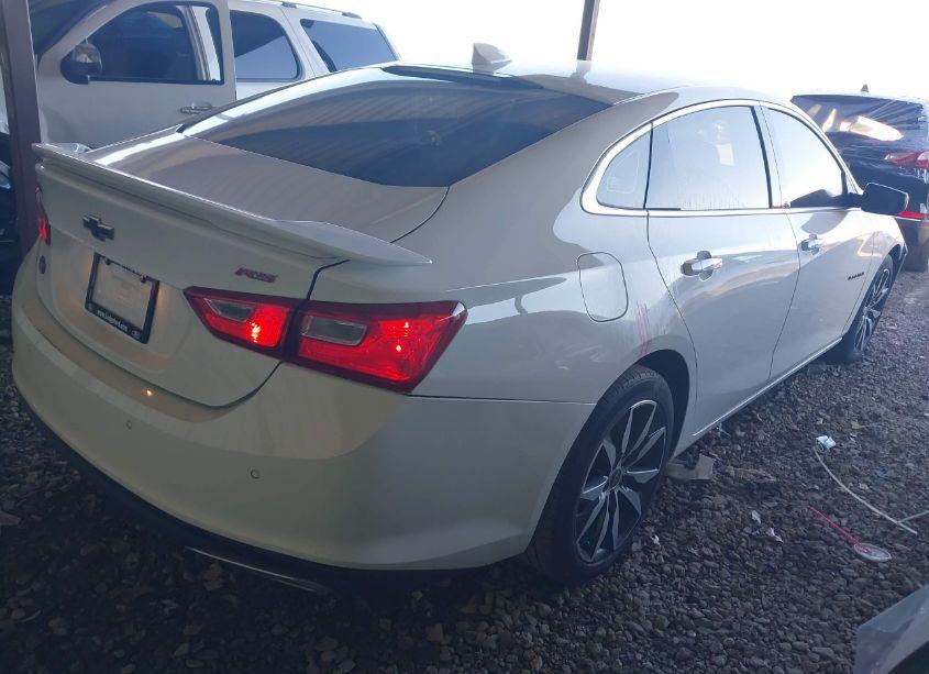 Photo 4 of 2021 Chevrolet Malibu FWD RS (VIN 1G1ZG5ST6MF015363)