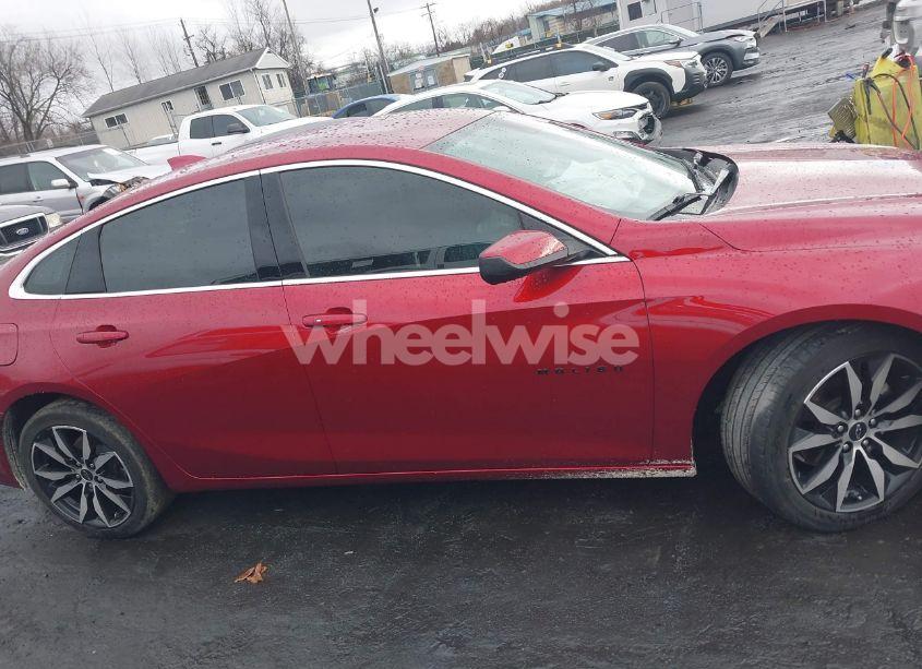 Photo 13 of 2022 Chevrolet Malibu FWD RS (VIN 1G1ZG5ST6NF105453)