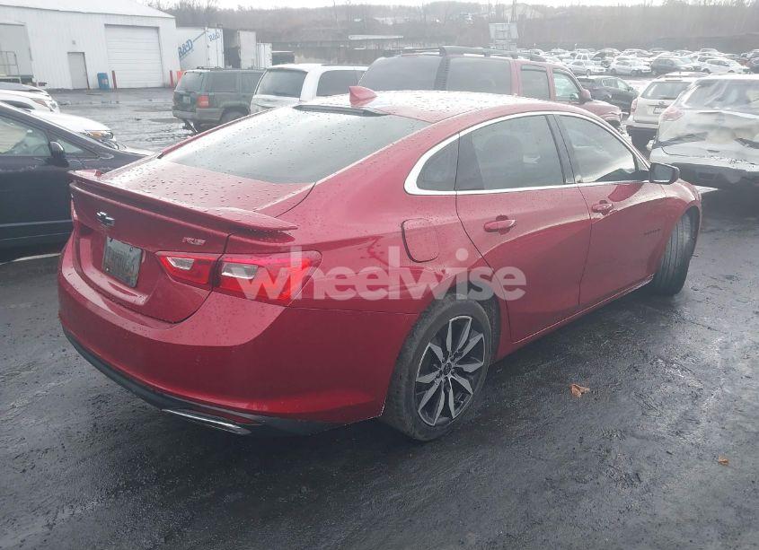 Photo 4 of 2022 Chevrolet Malibu FWD RS (VIN 1G1ZG5ST6NF105453)