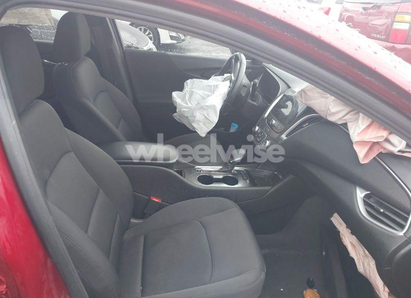 Photo 5 of 2022 Chevrolet Malibu FWD RS (VIN 1G1ZG5ST6NF105453)