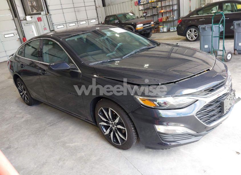 2023 Chevrolet Malibu FWD RS (VIN 1G1ZG5ST6PF219309) main photo