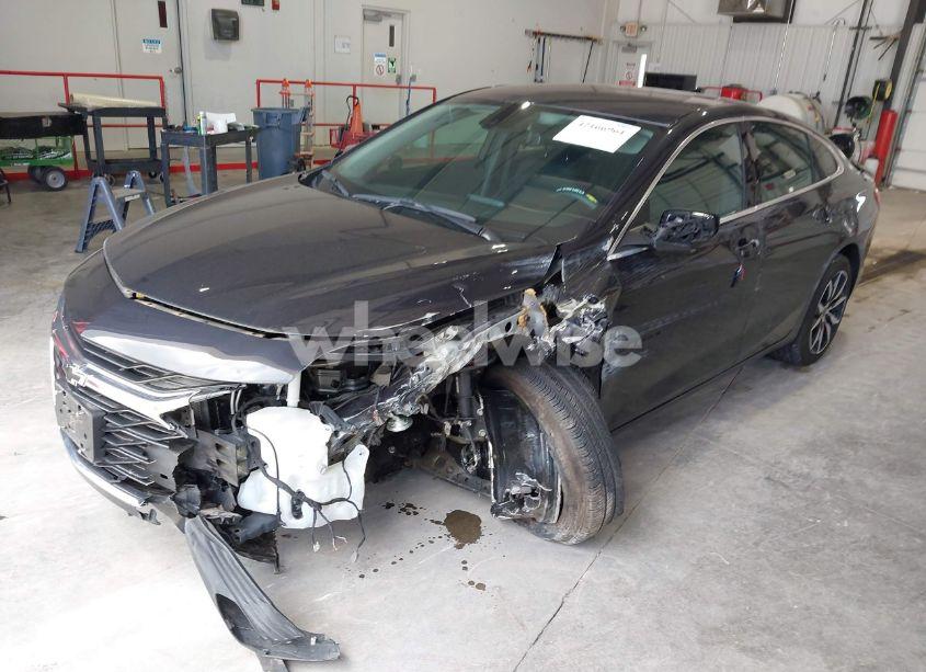 Photo 2 of 2023 Chevrolet Malibu FWD RS (VIN 1G1ZG5ST6PF219309)