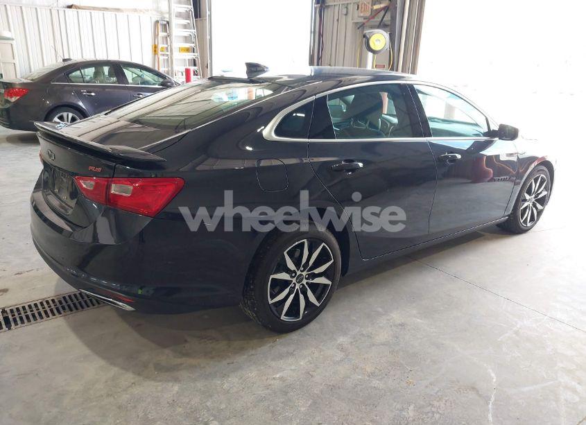 Photo 4 of 2023 Chevrolet Malibu FWD RS (VIN 1G1ZG5ST6PF219309)