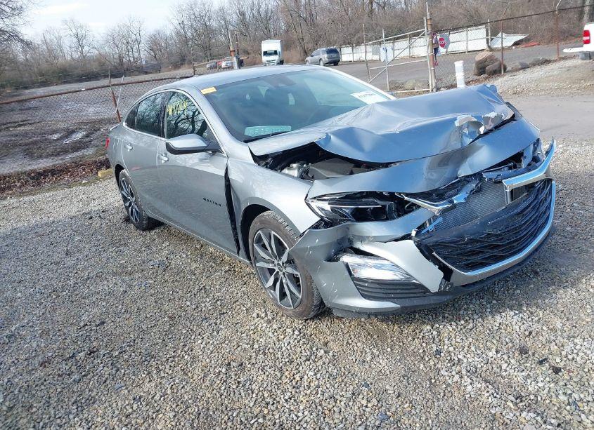 2024 Chevrolet Malibu FWD RS (VIN 1G1ZG5ST6RF205073) main photo