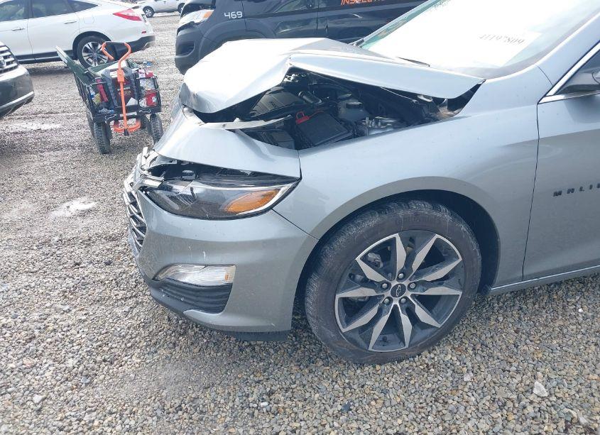 Photo 17 of 2024 Chevrolet Malibu FWD RS (VIN 1G1ZG5ST6RF205073)