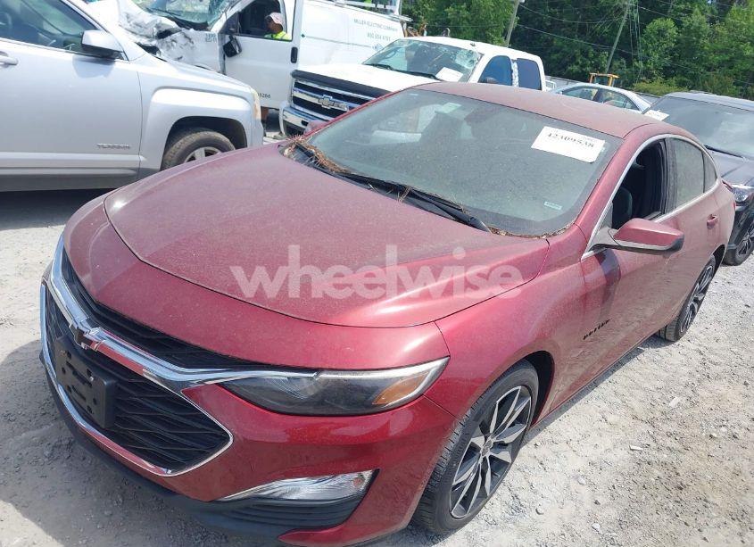 Photo 2 of 2020 Chevrolet Malibu FWD RS (VIN 1G1ZG5ST7LF133825)