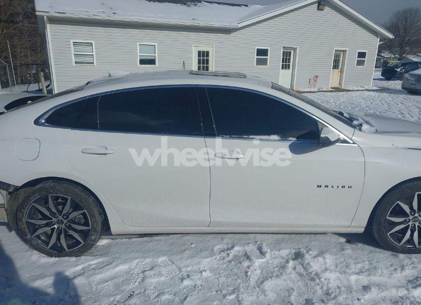 Photo 14 of 2020 Chevrolet Malibu FWD RS (VIN 1G1ZG5ST7LF145943)