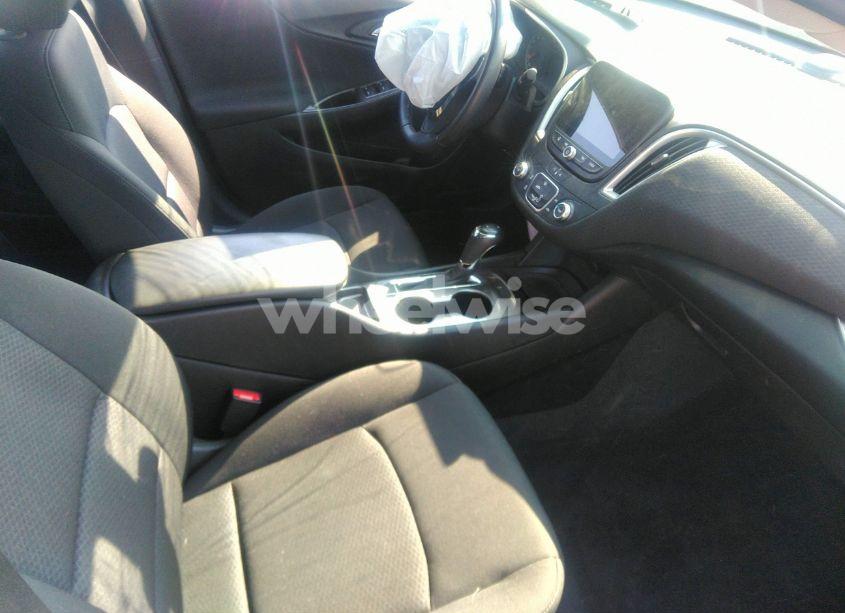 Photo 5 of 2020 Chevrolet Malibu FWD RS (VIN 1G1ZG5ST7LF151659)