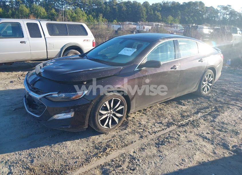 Photo 2 of 2020 Chevrolet Malibu FWD RS (VIN 1G1ZG5ST7LF155081)