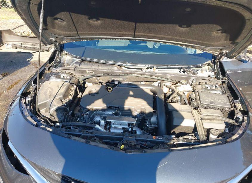 Photo 10 of 2021 Chevrolet Malibu FWD RS (VIN 1G1ZG5ST7MF019471)