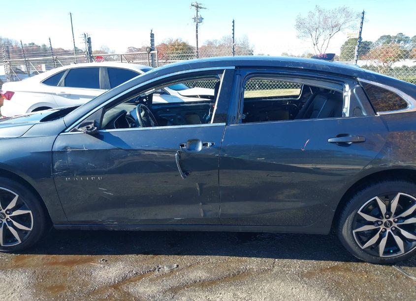 Photo 15 of 2021 Chevrolet Malibu FWD RS (VIN 1G1ZG5ST7MF019471)