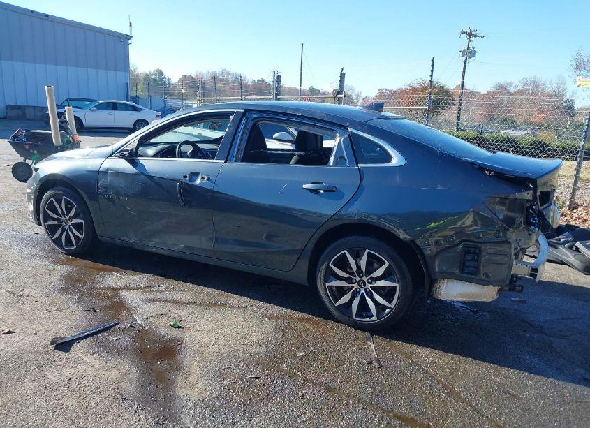 Photo 3 of 2021 Chevrolet Malibu FWD RS (VIN 1G1ZG5ST7MF019471)