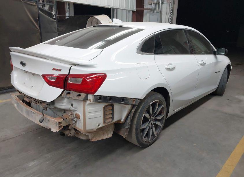 Photo 4 of 2021 Chevrolet Malibu FWD RS (VIN 1G1ZG5ST7MF020409)