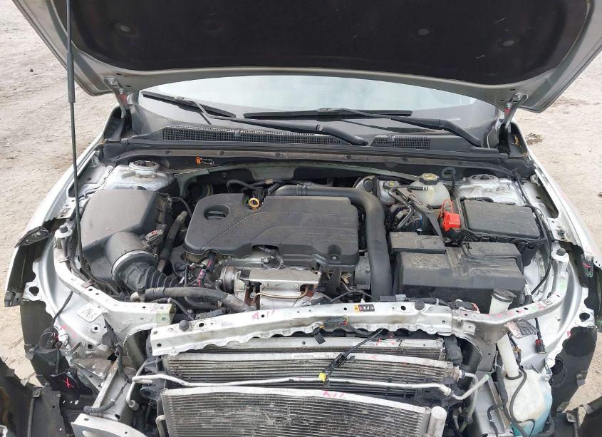 Photo 10 of 2021 Chevrolet Malibu FWD RS (VIN 1G1ZG5ST7MF046282)