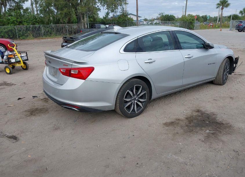 Photo 4 of 2021 Chevrolet Malibu FWD RS (VIN 1G1ZG5ST7MF046282)