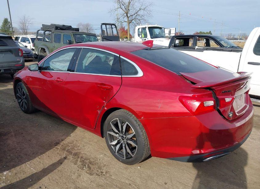 Photo 3 of 2021 Chevrolet Malibu FWD RS (VIN 1G1ZG5ST7MF050994)