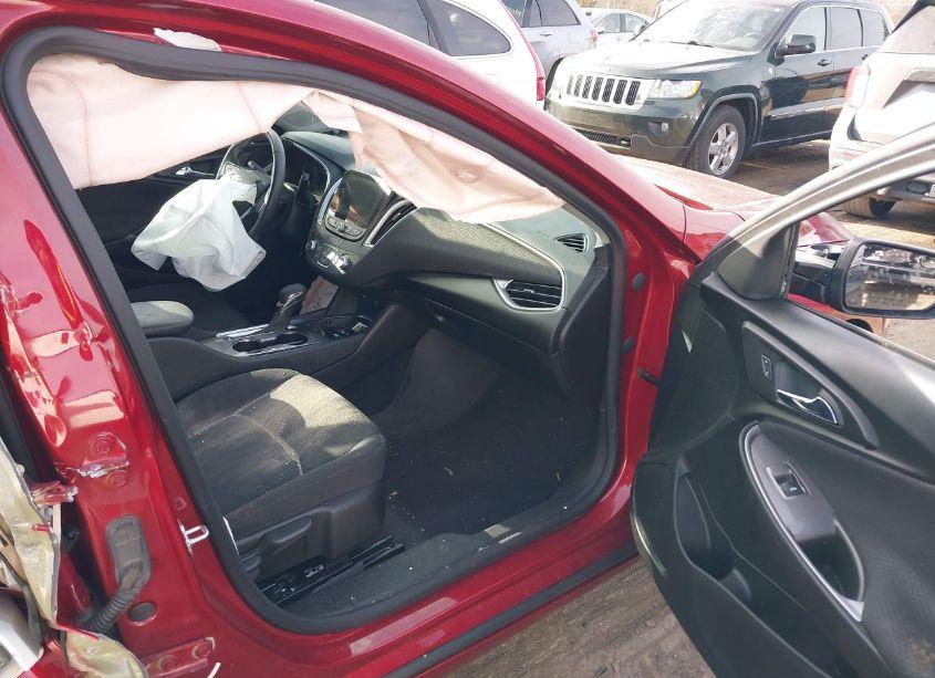 Photo 5 of 2021 Chevrolet Malibu FWD RS (VIN 1G1ZG5ST7MF050994)