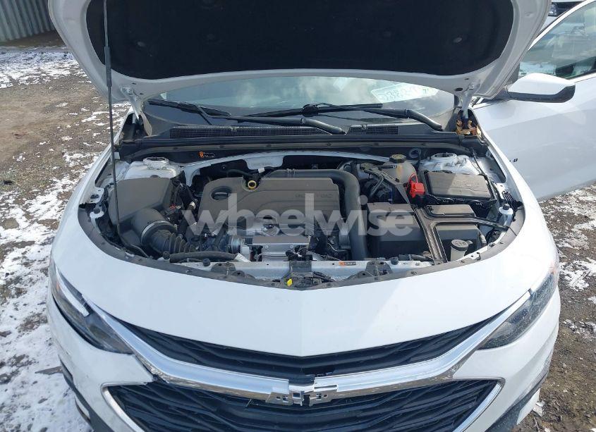 Photo 10 of 2021 Chevrolet Malibu FWD RS (VIN 1G1ZG5ST7MF063809)