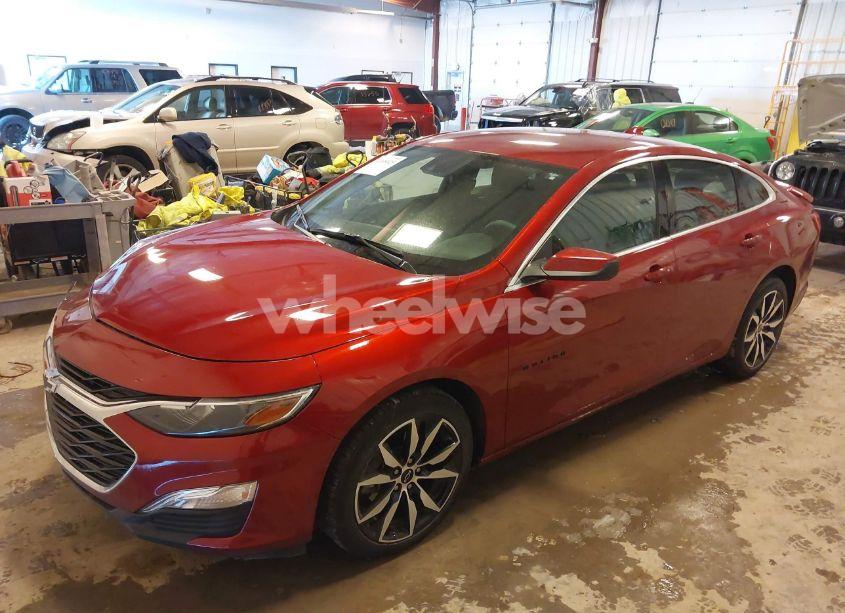 Photo 2 of 2024 Chevrolet Malibu FWD RS (VIN 1G1ZG5ST7RF193290)