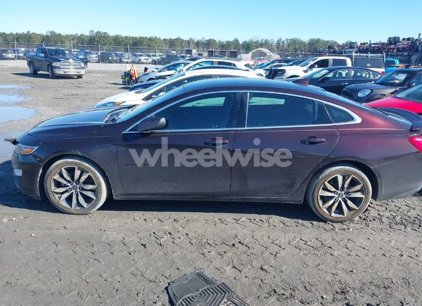 Photo 14 of 2020 Chevrolet Malibu FWD RS (VIN 1G1ZG5ST8LF027898)