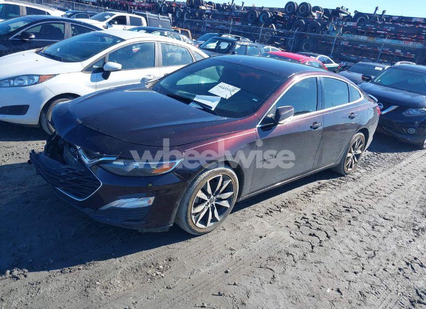 Photo 2 of 2020 Chevrolet Malibu FWD RS (VIN 1G1ZG5ST8LF027898)