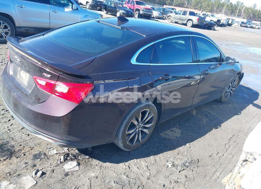 Photo 4 of 2020 Chevrolet Malibu FWD RS (VIN 1G1ZG5ST8LF027898)