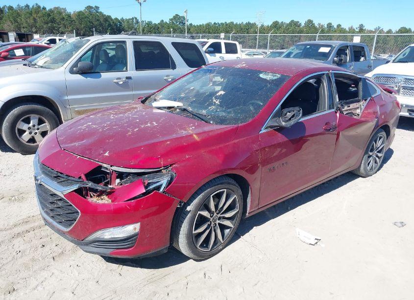 Photo 2 of 2020 Chevrolet Malibu FWD RS (VIN 1G1ZG5ST8LF058844)