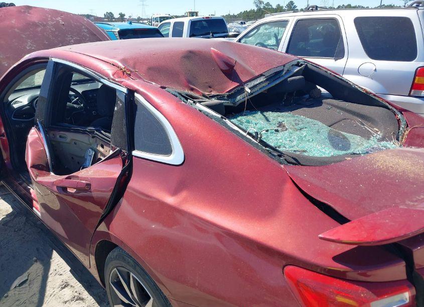 Photo 6 of 2020 Chevrolet Malibu FWD RS (VIN 1G1ZG5ST8LF058844)