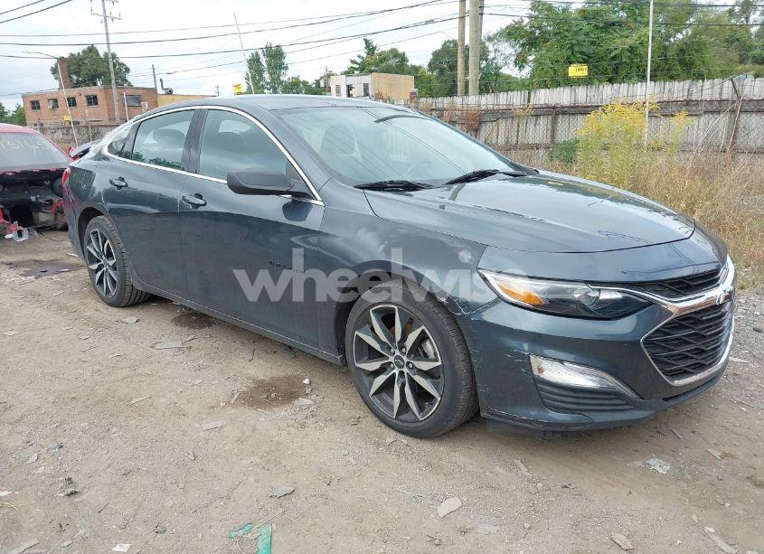 2020 Chevrolet Malibu FWD RS (VIN 1G1ZG5ST8LF136023) main photo