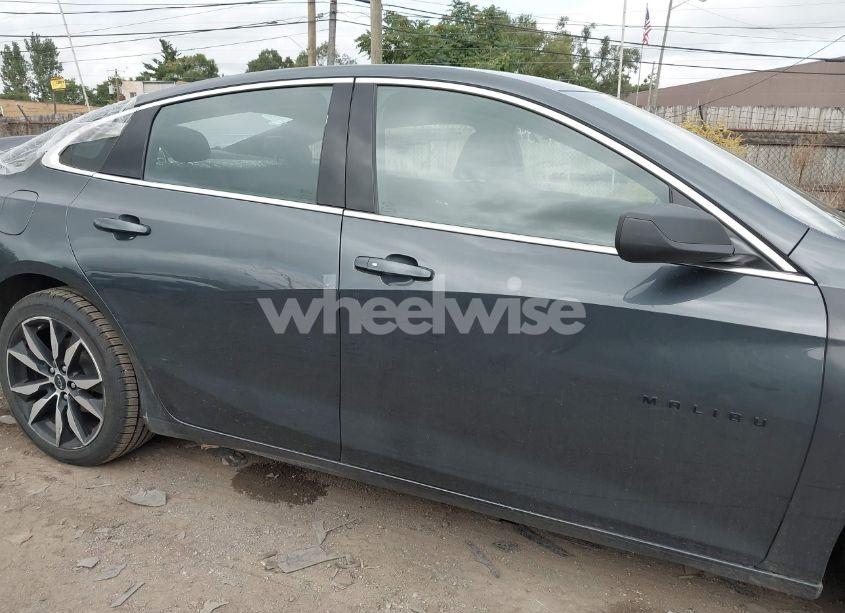 Photo 13 of 2020 Chevrolet Malibu FWD RS (VIN 1G1ZG5ST8LF136023)
