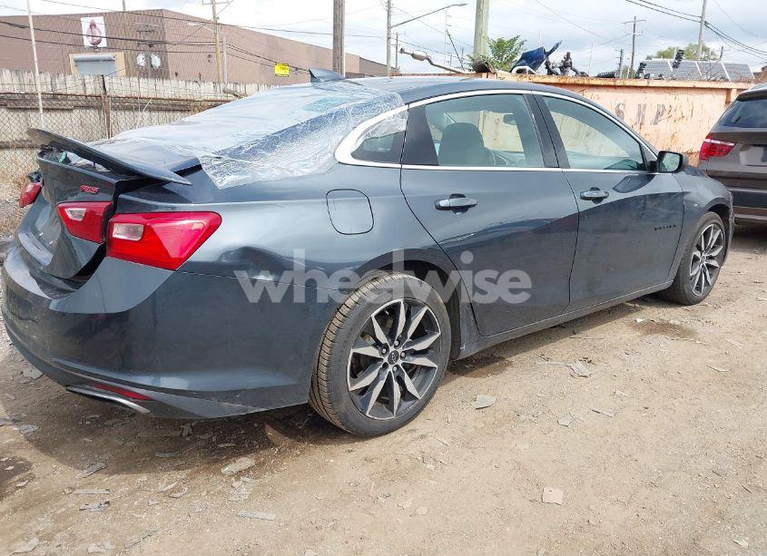 Photo 4 of 2020 Chevrolet Malibu FWD RS (VIN 1G1ZG5ST8LF136023)