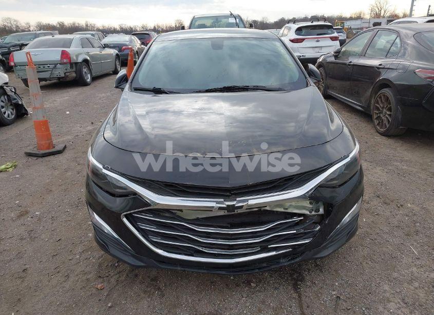 Photo 12 of 2021 Chevrolet Malibu FWD RS (VIN 1G1ZG5ST8MF049949)