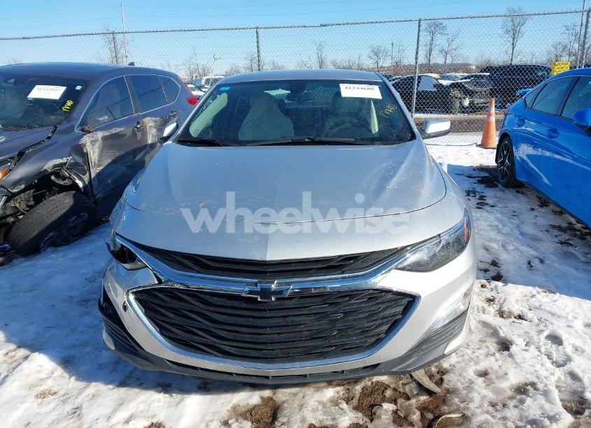 Photo 12 of 2022 Chevrolet Malibu FWD RS (VIN 1G1ZG5ST8NF112131)
