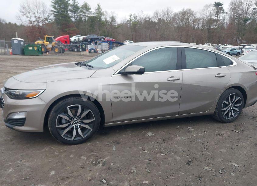 Photo 14 of 2022 Chevrolet Malibu FWD RS (VIN 1G1ZG5ST8NF212388)