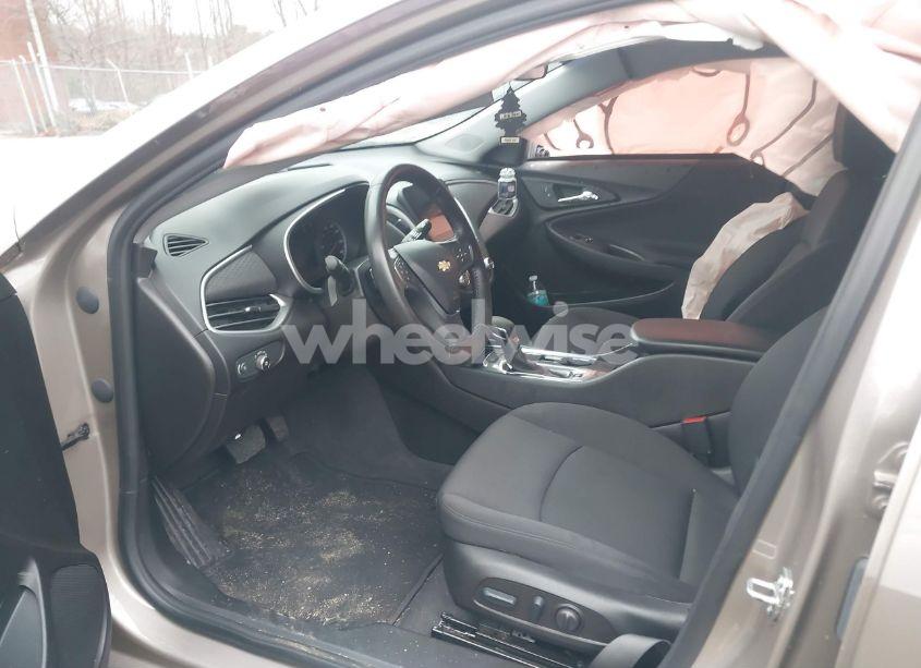 Photo 5 of 2022 Chevrolet Malibu FWD RS (VIN 1G1ZG5ST8NF212388)