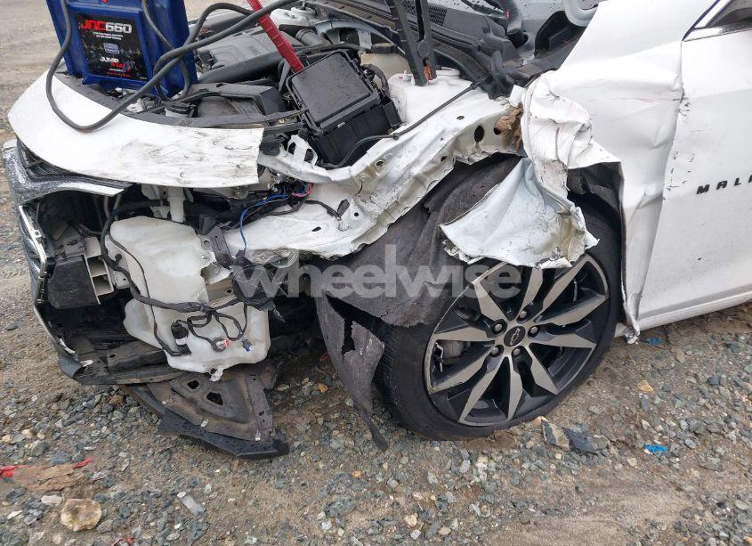 Photo 6 of 2022 Chevrolet Malibu FWD RS (VIN 1G1ZG5ST8NF212813)