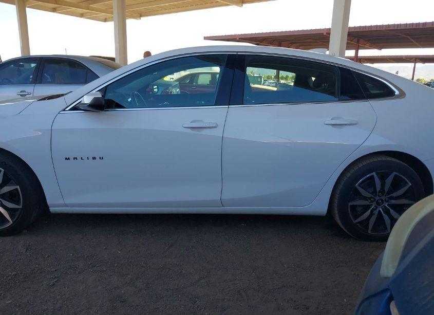 Photo 14 of 2023 Chevrolet Malibu FWD RS (VIN 1G1ZG5ST8PF239366)