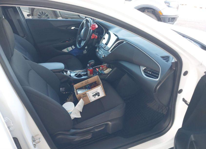 Photo 5 of 2023 Chevrolet Malibu FWD RS (VIN 1G1ZG5ST8PF239366)