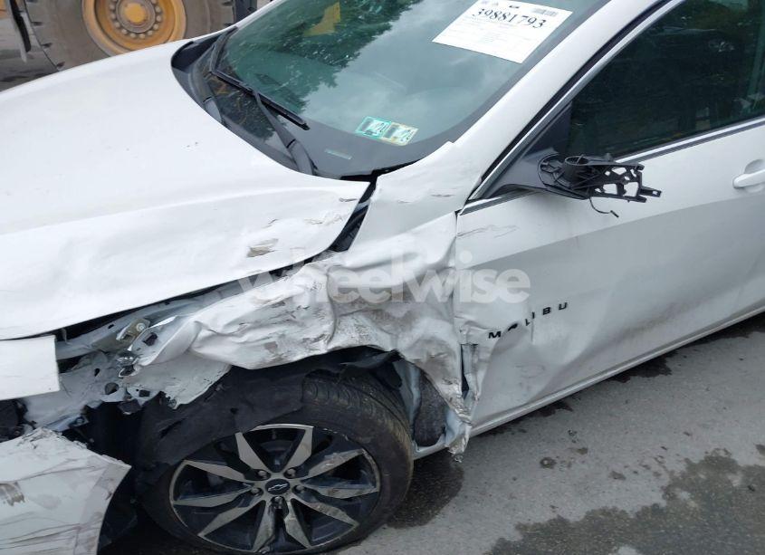 Photo 19 of 2024 Chevrolet Malibu RS (VIN 1G1ZG5ST8RF107601)