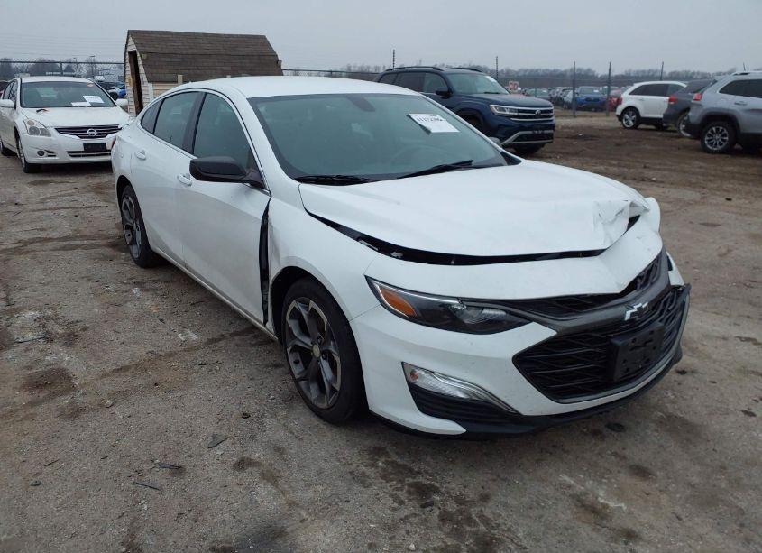 2019 Chevrolet Malibu RS (VIN 1G1ZG5ST9KF189165) main photo