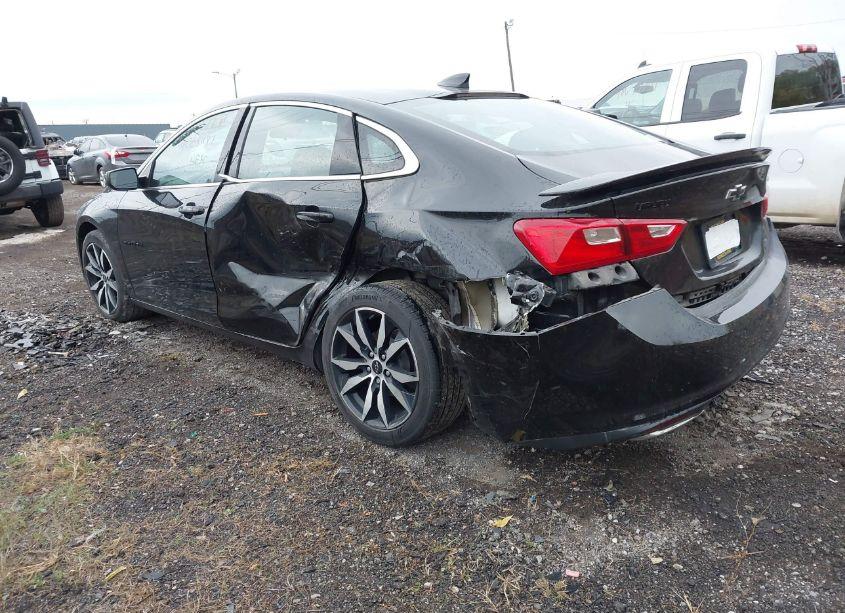 Photo 3 of 2020 Chevrolet Malibu FWD RS (VIN 1G1ZG5ST9LF097474)